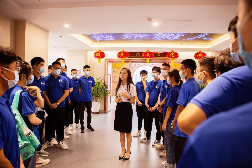 成人论坛第一届校史文化节（组图）