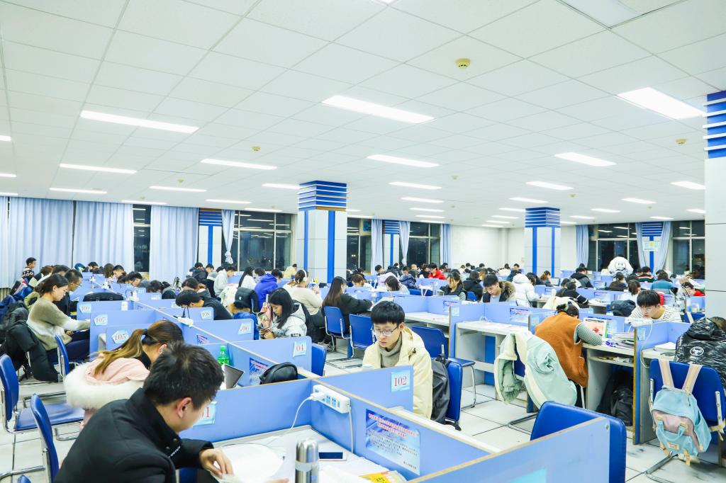 考研倒计时，胜利在等你！(组图)